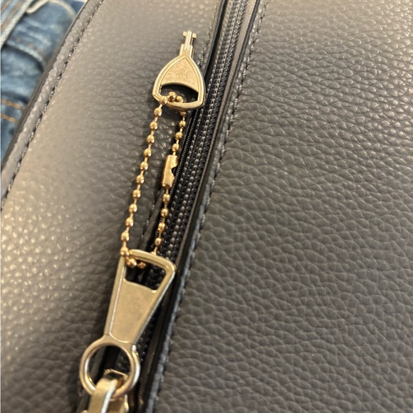 Jessie and James Gray Concealed Carry Handbag - Picture 9 of 9